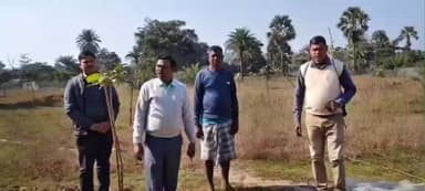 हिरणपुर: बीडीओ ने मंझलाडीह पंचायत में मनरेगा व आवास योजनाओं का निरीक्षण किया