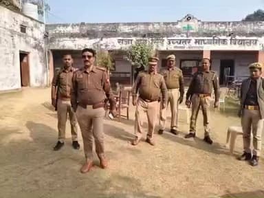 पयागपुर: राजाराम सिंह उच्च माध्यमिक विद्यालय में नवोदय की प्रवेश परीक्षा शांति पूर्ण तरीके से सम्पन्न हुई