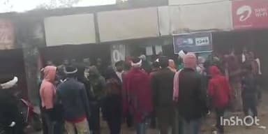 दनियावां: दनियावां के फरीदपुर बाजार में चोरों ने दो दुकानों में की चोरी