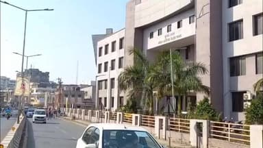 વલસાડ: જિલ્લા કલેકટર ભવ્ય વર્માના અધ્યક્ષસ્થાને આરોગ્ય વિભાગની સ્ટેટ રીવ્યુ મિશન ટીમ સાથે બેઠક યોજાઇ