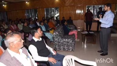 धमधा: पुलगांव स्थित इंजीनियरिंग कॉलेज में कलेक्टर द्वारा एसआईआर कार्य में काम कर रहे BLO का किया गया प्रशिक्षण