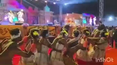 ନବରଙ୍ଗପୁର ପୋଲିସ ଷ୍ଟେସନ: ମଣ୍ଡେଇ ପଡିଆରେ ଜିଲ୍ଲା ମହୋତ୍ସବର ଦ୍ଵିତୀୟ ଦିନରେ ଯୋଗଦେଲେ ବହୁ ମାନ୍ୟ ଗଣ୍ୟ ବ୍ୟକ୍ତି
ଜମୁଛି ମଣ୍ଡେଇ ଆସର ।