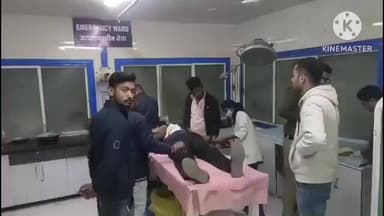 देवास: इटावा क्षेत्र में गले में चोट लगने से युवक गंभीर रूप से घायल, जिला अस्पताल में उपचार जारी