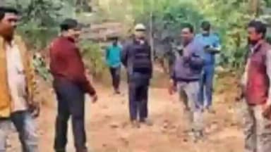 डुमरिया: पोटका विधायक की पहल: डुमरिया की जर्जर सड़कों का होगा कायाकल्प, दो मार्गों के निर्माण का सर्वे शुरू