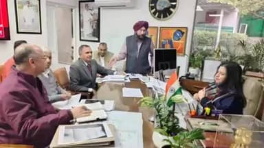 तोशाम: सिंचाई मंत्री श्रुति चौधरी ने चंडीगढ़ में खंड तोशाम क्षेत्र में बरसाती पानी की निकासी पर उत्तराधिकारियों के साथ की चर्चा