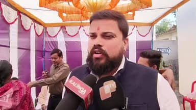 ଖରିଆର: ଖଡ଼ିଆଳ ଠାରେ ଖଡ଼ିଆଳ କ୍ଲବ ପକ୍ଷରୁ ସ୍ୱାସ୍ଥ୍ୟ ଶିବିର ଆୟୋଜିତ; ପ୍ରତିକ୍ରିୟା ରଖିଲେ ଆବାହକ ଉଜ୍ଜଳ ଗୁପ୍ତା