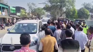 କଣ୍ଟାମାଳ: ବାଉଁଶୁଣି ସ୍ବାସ୍ଥ୍ୟ କେନ୍ଦ୍ର ସମ୍ମୁଖରେ ବିଜେପି ପକ୍ଷରୁ ମନ୍ତ୍ରୀ ମୁକେଶ କୁମାର ମହାଲିଙ୍ଗଙ୍କୁ ସ୍ବାଗତ ସମ୍ବର୍ଦ୍ଧନା