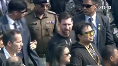CRPF COMMANDO नें IPS अधिकारी को मारा धक्का, messi की security मे तैनात था commondo
#crpf #ips