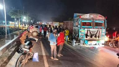 डुमरा: सीतामढ़ी-मुजफ्फरपुर मार्ग पर धर्मपुर के पास सड़क हादसा, कई लोग घायल