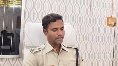 ଖରିଆର: ଖଡ଼ିଆଳ ପୋଲିସ ଦ୍ବାରା ୨ ଚୋର ଗିରଫ ଓ କୋର୍ଟ ଚାଲାଣ ନେଇ ପ୍ରତିକ୍ରିୟା ରଖିଲେ ଖଡ଼ିଆଳ ଠାରେ ଥାନାଧିକାରୀ ଦିଲ୍ଲିପ କୁମାର ସାହୁ