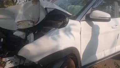 ବୌଦ୍ଧ ସଦର: ସିଦ୍ଧପୁର ନିକଟରେ ଭାରସାମ୍ୟ ହରାଇ ଗଛକୁ ଧକ୍କା ଦେଲା କାର, ବର୍ତ୍ତିଲେ ଚାଳକ