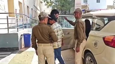 कटिहार: सहायक थाना पुलिस ने शराब और घरेलू हिंसा मामले में दो लोगों को गिरफ्तार कर मेडिकल जांच के बाद भेजा जेल