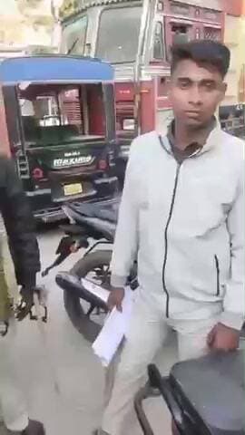 पुपरी: बाजपट्टी थाना: मारपीट मामले में फरार वारंटी को पुलिस ने महम्मदपुर से किया गिरफ्तार