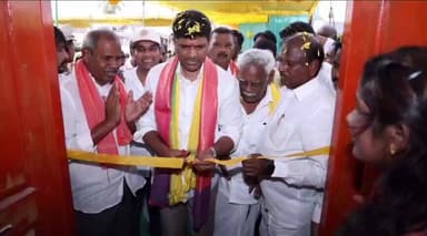 తాడికొండ: మునగపాడు గ్రామంలో తారు రోడ్డును ప్రారంభించిన కేంద్ర సహాయ మంత్రి పెమ్మసాని చంద్రశేఖర్