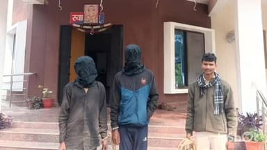 भंडरिया: जनेवा में पंचायत भवन व दुकानों में चोरी का खुलासा, दो चोर रंगेहाथ गिरफ्तार कर पुलिस ने भेजा जेल