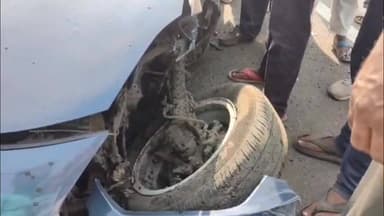 রায়না ১: রায়নায় সড়ক দুর্ঘটনায় গুরুতর জখম মেমারী শহর যুব তৃণমূলের সভাপতি ফারুক আবদুল্লা সহ ৪ জন