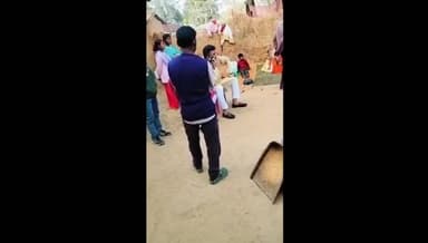 बूरमू: ठाकुरगांव थाना के उरगुटू में सड़क दुर्घटना में मृतक परिवार से मिले समाज सेवी ओम शंकर गुप्ता