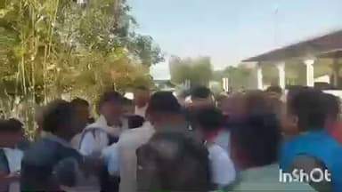 झंझारपुर: अररिया संग्राम में जदयू सांसद संजय कुमार झा ने आवास पर सुनीं लोगों की समस्याएं