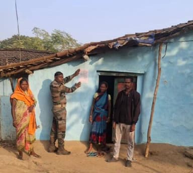 कोलेबिरा: आर्म्स एक्ट मामले में फरार आरोपी पर पुलिस की सख्ती, इश्तिहार जारी