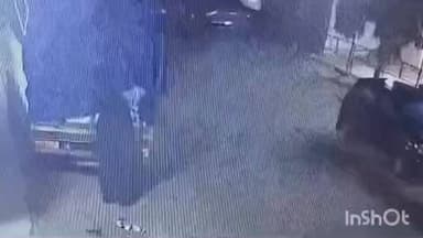 जैतपुर: रसमोहनी में भालू का आतंक जारी: चौथी बार बस्ती में घुसा, पिकअप में रखा सामान खाया