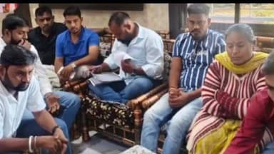 છોટાઉદેપુર: સાંસદના જન સંપર્ક કાર્યાલય ખાતે આગામી કાર્યક્રમોને લઈને ભાજપની બેઠક યોજાઈ.