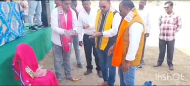 ବୀରମହାରାଜପୁର: ଲାତୁରପେଟ ଖେଳପଡିଆ ଠାରେ ବ୍ଲକ ସ୍ତରୀୟ 9ତମ ବଜରଙ୍ଗବାଲୀ ଏକଦିବସିୟ ଫୁଟ୍ବଲ୍ ଟୁର୍ନାମେଣ୍ଟ ଅନୁଷ୍ଠିତ