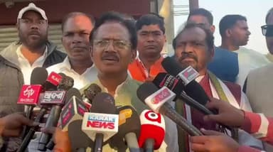 ମାଲକାନଗିରି: ଏମଭି ୨୬ ଗ୍ରାମରେ ସ୍ଥିତିର ସମୀକ୍ଷା କରି ପ୍ରତିକ୍ରିୟା ରଖିଲେ ସାଂସଦ