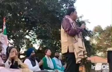 আমতা ১: আমতা স্পোর্টিং ক্লাবের মাঠে হাওড়া গ্রামীণ সাংগঠনিক জেলা তৃণমূল কংগ্রেসের পক্ষ থেকে প্রতিবাদ সভা