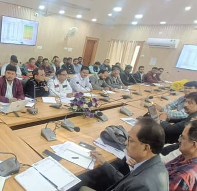 जिलाधिकारी आनंद शर्मा ने स्वास्थ्य विभाग की समीक्षा बैठक में दिए कई महत्वपूर्ण निर्देश। ------------------------------...