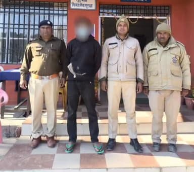 बेरीनाग: गंगोलीहाट पुलिस ने शराब पीकर वाहन चलाने वाले चालक को किया गिरफ्तार