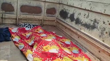 দাঁতন ১: দাঁতনে স্কুল ছাত্রীর ঝুলন্ত দেহ উদ্ধার ঘিরে রহস্য! মৃত্যুর কারণ জানতে দেহ পাঠানো হলো ময়নাতদন্তে