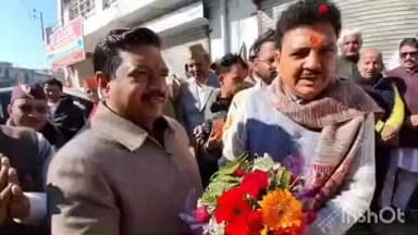 भिकियासैन: विशेष गहन पुनरीक्षण की पूर्व तैयारियों एवं संगठन से जुड़े विभिन्न महत्वपूर्ण विषयों को लेकर भाजपाइयों की बैठक हुई