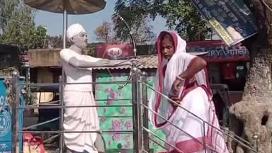 হবিবপুর: শহিদ জিতু হেমব্রমের ৯৩তম আত্মবলিদান দিবসে হবিবপুরে শ্রদ্ধা, মশাল দৌড় ও সমাজসেবামূলক কর্মসূচি