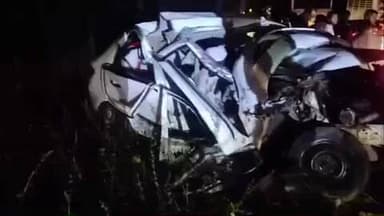 बरघाट: बरघाट बेहरई के पास ट्रक और फोर व्हीलर की टक्कर, एक की मौत और चार घायल