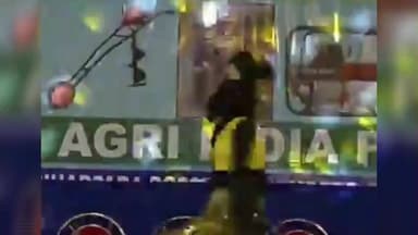 নওদা: নওদার আমতলায় মিলন মেলায় সান্ধ্যকালীন সাংস্কৃতিক ও সঙ্গীতানুষ্ঠানের রমরমা