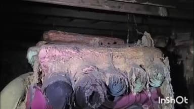 કતારગામ: ગોડાદરા ખાતે આવેલી રાજ ટેક્ષટાઈલ માર્કેટમાં લાગેલી આગ બાદ માર્કેટને ક્લોઝર નોટિસ ફટકારવામાં આવી.