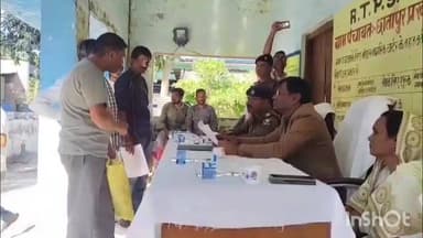 सुपौल: त्रिवेणीगंज एसडीपीओ ने छातापुर पंचायत भवन में लगाया जनता दरबार, सुनी फरियादियों की फरियाद