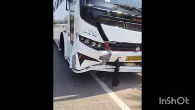 പുനലൂർ: അഞ്ചലിൽ ടൂറിസ്റ്റ് ബസ് രണ്ട് കാറുകളിൽ ഇടിച്ച് അപകടം