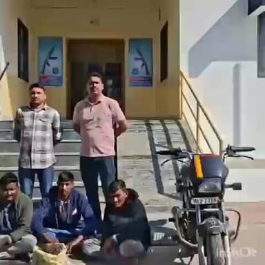 આંકલાવ: ચોકડી નજીક આવેલ આંકલાવ પોલીસે કેબલની ચોરીમાં ત્રણ આરોપીઓને ઝડપી પાડ્યા