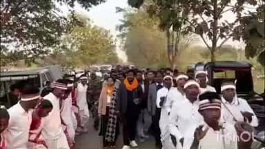 खरसावां: जोजोडीह में दो दिवसीय फुटबॉल प्रतियोगिता का आयोजन, विधायक दशरथ गागराई ने विजेता टीमों को किया पुरस्कृत