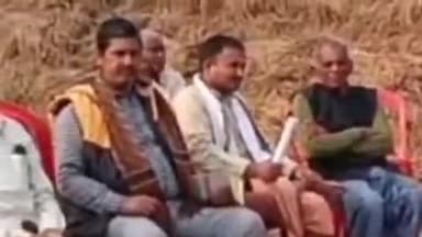 बिक्रमगंज: बिक्रमगंज प्रखंड के इसरपुरा गांव में कृषि जनकल्याण चौपाल का आयोजन किया गया