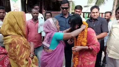 ବ୍ରହ୍ମଗିରି: କୁଆପଦା ଗ୍ରାମର ବିଭିନ୍ନ ସୁବିଧା, ଅସୁବିଧା ଏବଂ ଉନ୍ନତିମୂଳକ କାର୍ଯ୍ୟ ସମ୍ବନ୍ଧରେ ଆଲୋଚନା କଲେ ବ୍ରହ୍ମଗିରି ବିଧାୟିକା l