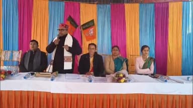 कपकोट: रामलीला मैदान कपकोट में भाजपा की संगठनात्मक बैठक में एस आई आर को लेकर चर्चा, जिलाध्यक्ष भाजपा रहे मौजूद