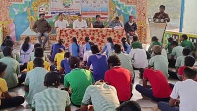 କେନ୍ଦୁଝର ସହର: ବୈଷ୍ଣବ ଚରଣ ସରକାରୀ ଉଚ୍ଚ ବିଦ୍ୟାଳୟ ବାହାରିପୁର ଠାରେ ଶକ୍ତି ସଂରକ୍ଷଣ ସଚେତନତା କାର୍ଯ୍ୟକ୍ରମ