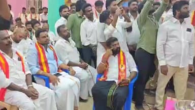 சிவகங்கை: தமிழக வெற்றி கழக அடையாள அட்டை வழங்கும் விழா