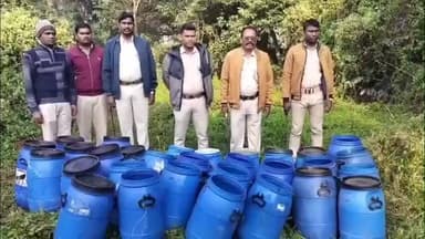 ଉଦଳା: ଖୁଣ୍ଟା ଅବକାରୀ ଥାନା ଅଧିନ ବିଭିନ୍ନ ସ୍ଥାନରେ ଚଢ଼ାଉ ବିପୁଳ ପରିମାଣର ମଦ ଓ ପଚ଼ ଜବତ