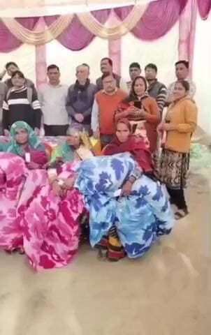 घाटमपुर: लालपुर गांव में परमार्थ सेवा समिति द्वारा वितरित की गई 101 रजाई