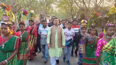 কেতুগ্রাম ১: কেতুগ্ৰামে অনুষ্ঠিত হল ফুটবল প্রতিযোগিতা, খেলোয়াড়দের উৎসাহিত করতে মাঠে হাজির বিধায়ক শেখ শাহনওয়াজ