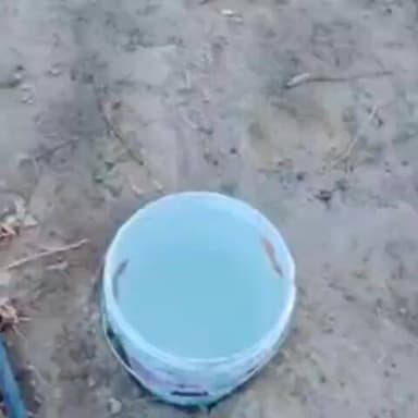 हंगरंग: हाँगरंग घाटी में घरों में रखे पानी के बर्तनों में जमने लगा पानी, तस्वीरें आई सामने