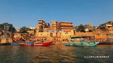 काशी ❤️
#reels #explore #varanasi #banaras #kashi #varanasighats #ghatsofvaranasi #varanasidiaries